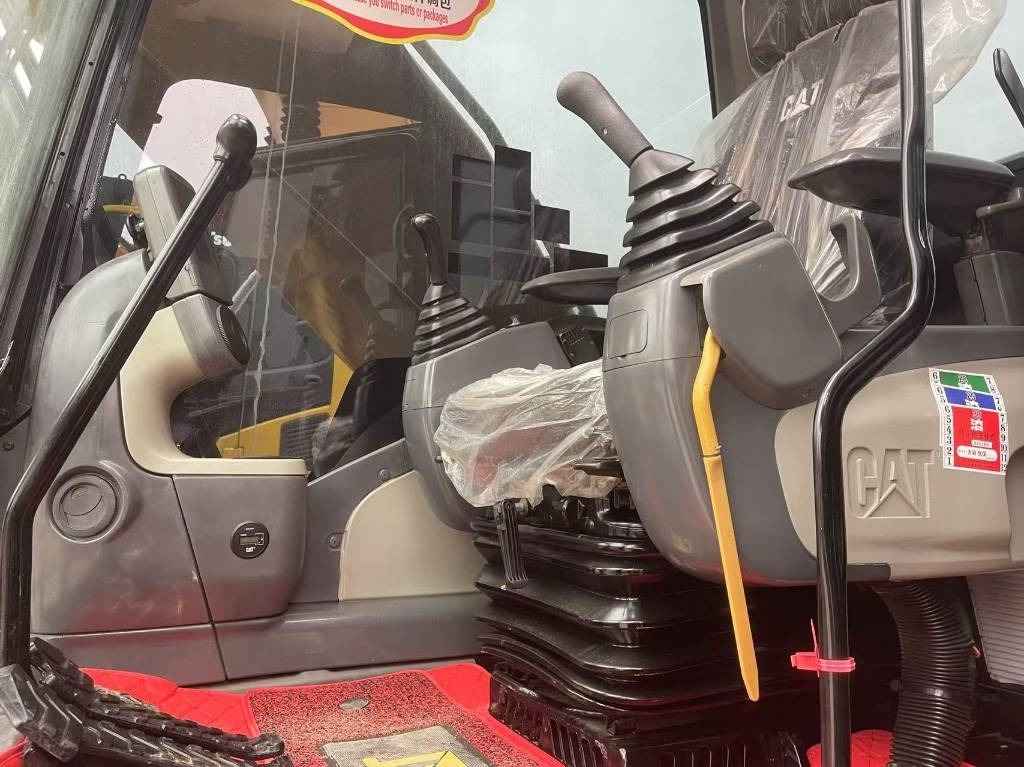 CAT 329 D - Telakaivukone: kuva CAT 329 D - Telakaivukone CAT 329 D - Telakaivukone: kuva CAT 329 D - Telakaivukone