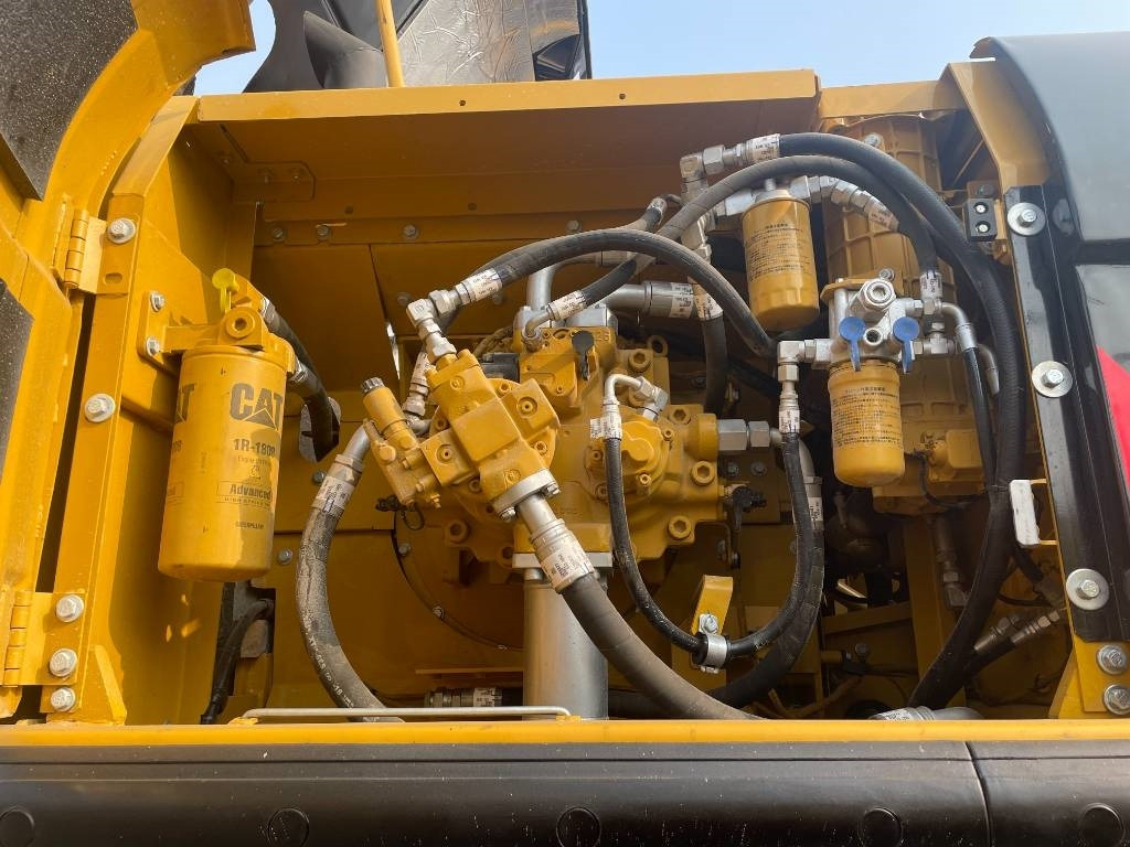 CAT 340 D L - Telakaivukone: kuva CAT 340 D L - Telakaivukone CAT 340 D L - Telakaivukone: kuva CAT 340 D L - Telakaivukone