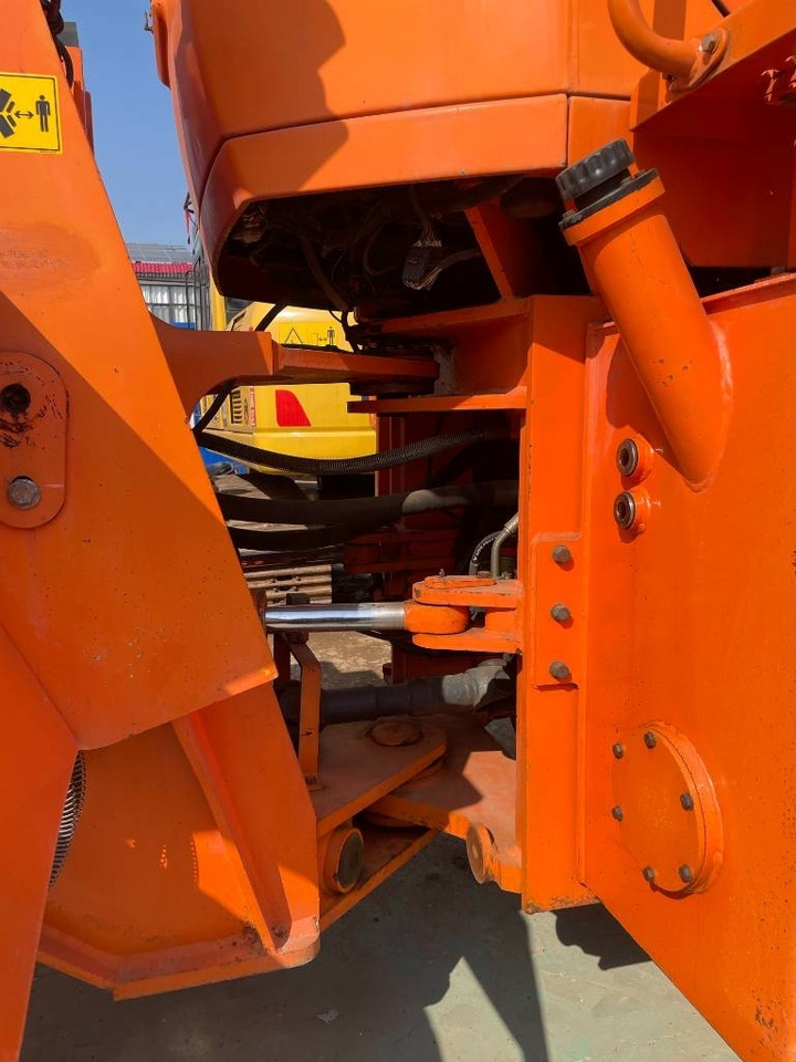 Doosan DL 505 - Pyöräkuormaaja: kuva Doosan DL 505 - Pyöräkuormaaja Doosan DL 505 - Pyöräkuormaaja: kuva Doosan DL 505 - Pyöräkuormaaja