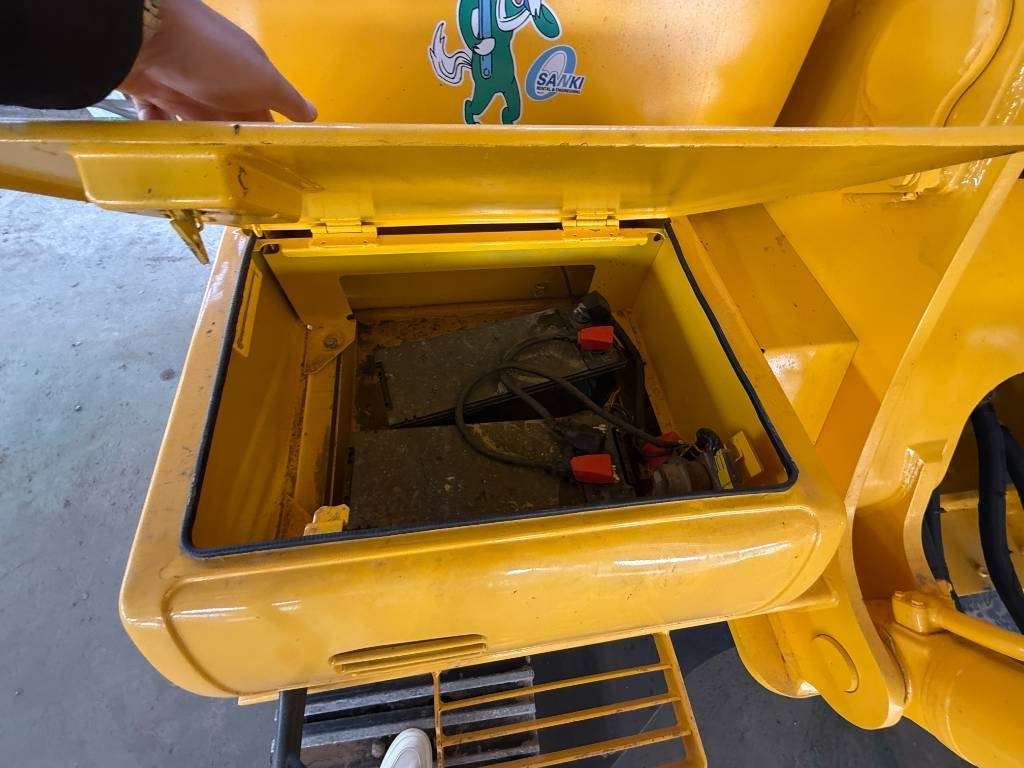 Komatsu PC 350 - Telakaivukone: kuva Komatsu PC 350 - Telakaivukone Komatsu PC 350 - Telakaivukone: kuva Komatsu PC 350 - Telakaivukone