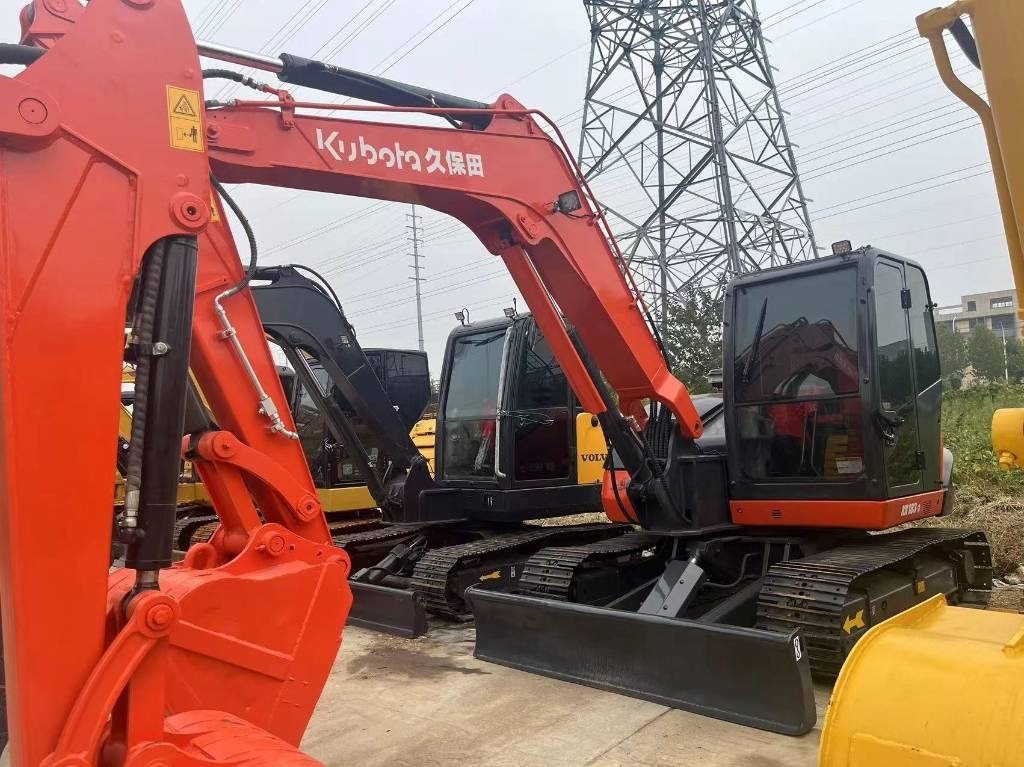 Kubota KX 183 - Telakaivukone: kuva Kubota KX 183 - Telakaivukone Kubota KX 183 - Telakaivukone: kuva Kubota KX 183 - Telakaivukone