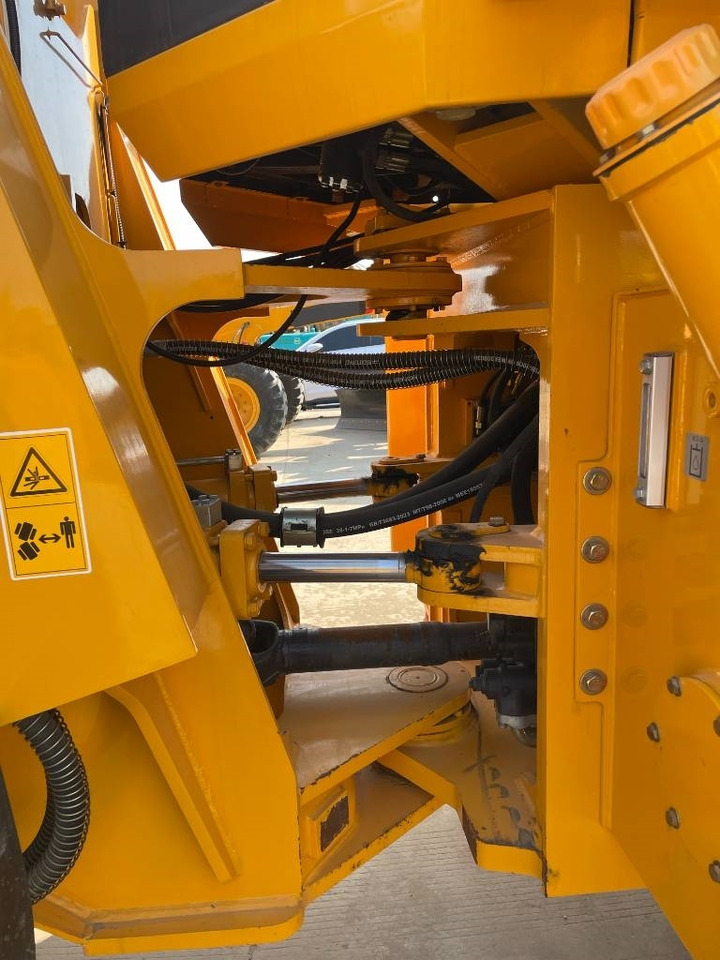 Liugong 856 H - Telakaivukone: kuva Liugong 856 H - Telakaivukone Liugong 856 H - Telakaivukone: kuva Liugong 856 H - Telakaivukone