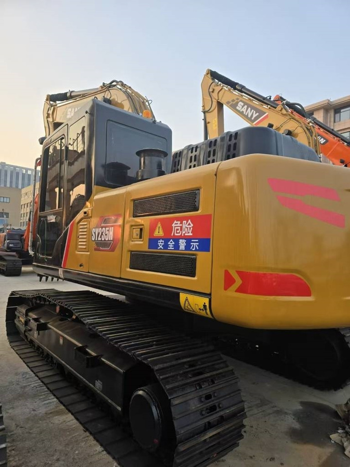 Sany SY 235 - Telakaivukone: kuva Sany SY 235 - Telakaivukone Sany SY 235 - Telakaivukone: kuva Sany SY 235 - Telakaivukone