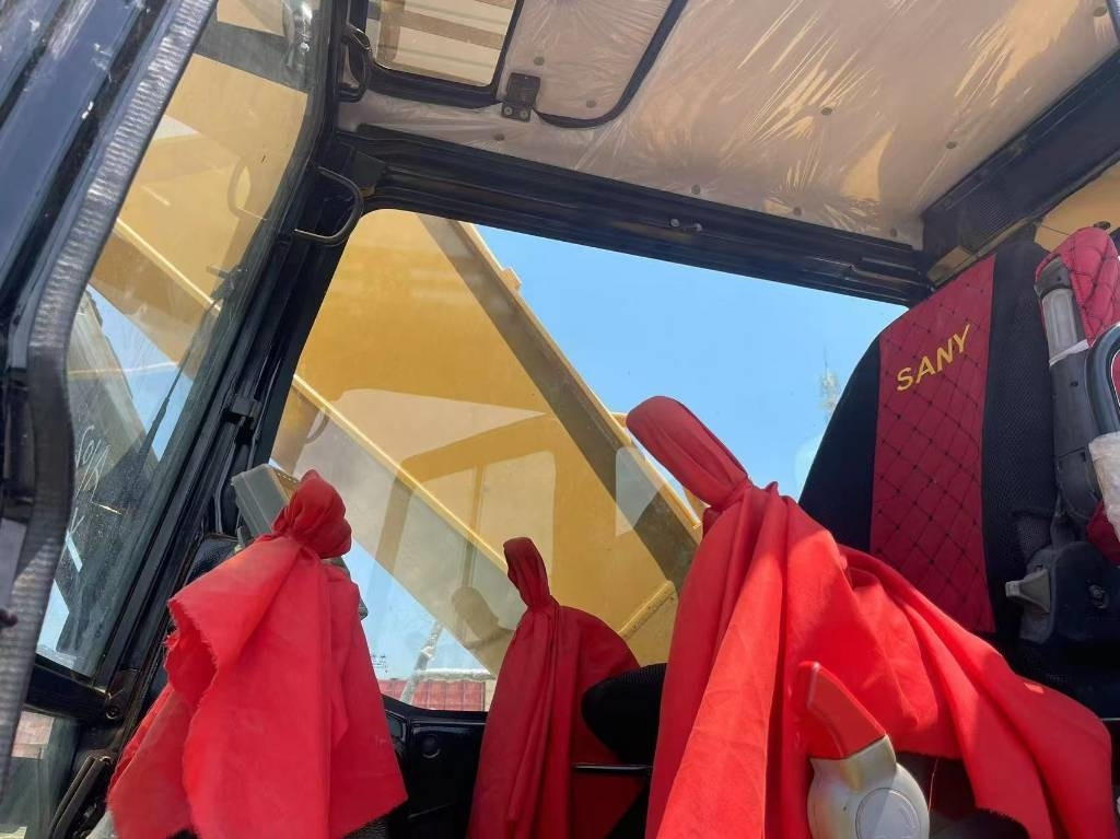 Sany SY 305 H - Telakaivukone: kuva Sany SY 305 H - Telakaivukone Sany SY 305 H - Telakaivukone: kuva Sany SY 305 H - Telakaivukone