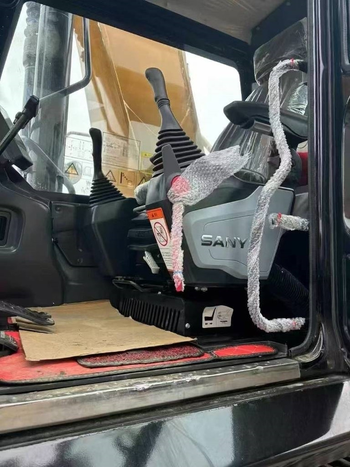 Sany SY 365 H - Telakaivukone: kuva Sany SY 365 H - Telakaivukone Sany SY 365 H - Telakaivukone: kuva Sany SY 365 H - Telakaivukone