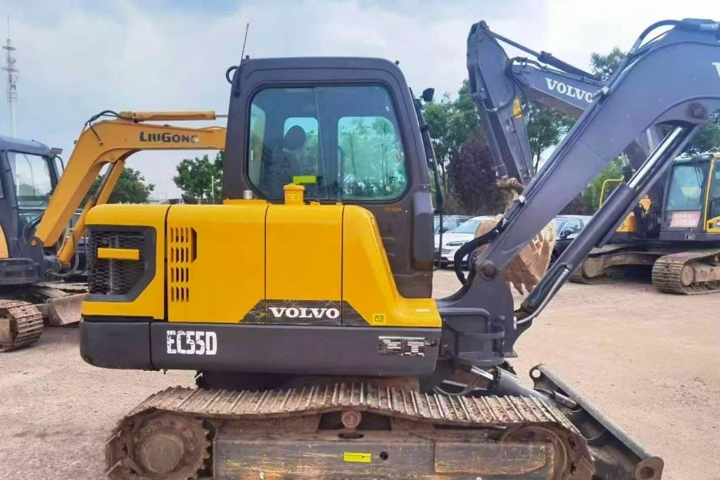 Volvo 55 - Telakaivukone: kuva Volvo 55 - Telakaivukone Volvo 55 - Telakaivukone: kuva Volvo 55 - Telakaivukone