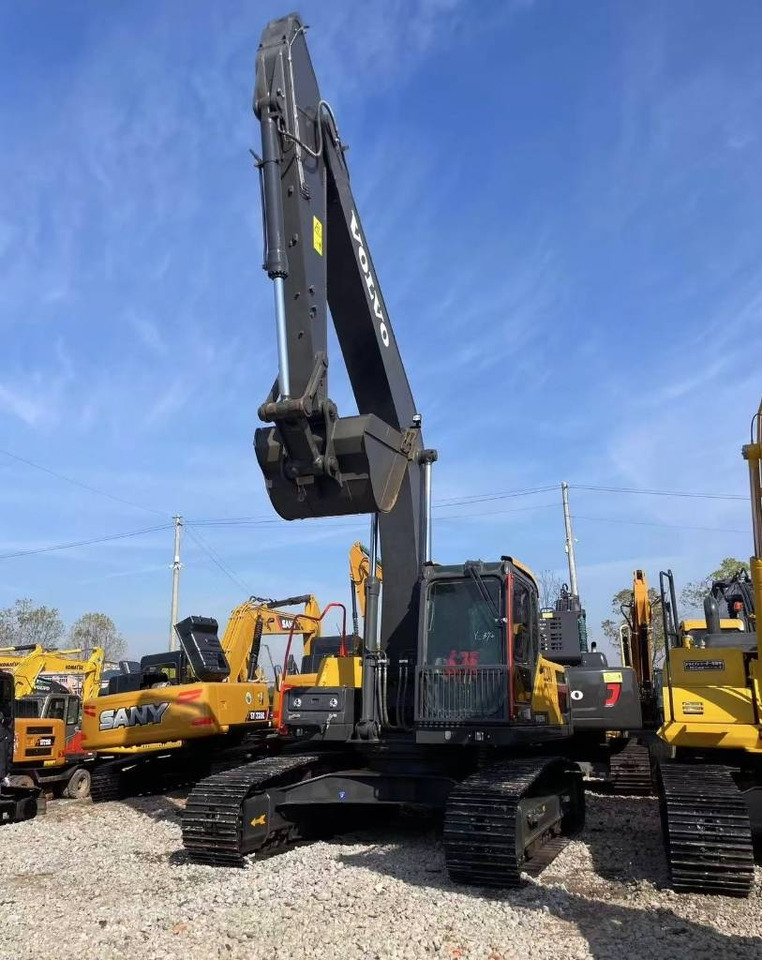 Volvo EC 240 B  - Telakaivukone: kuva Volvo EC 240 B  - Telakaivukone Volvo EC 240 B  - Telakaivukone: kuva Volvo EC 240 B  - Telakaivukone