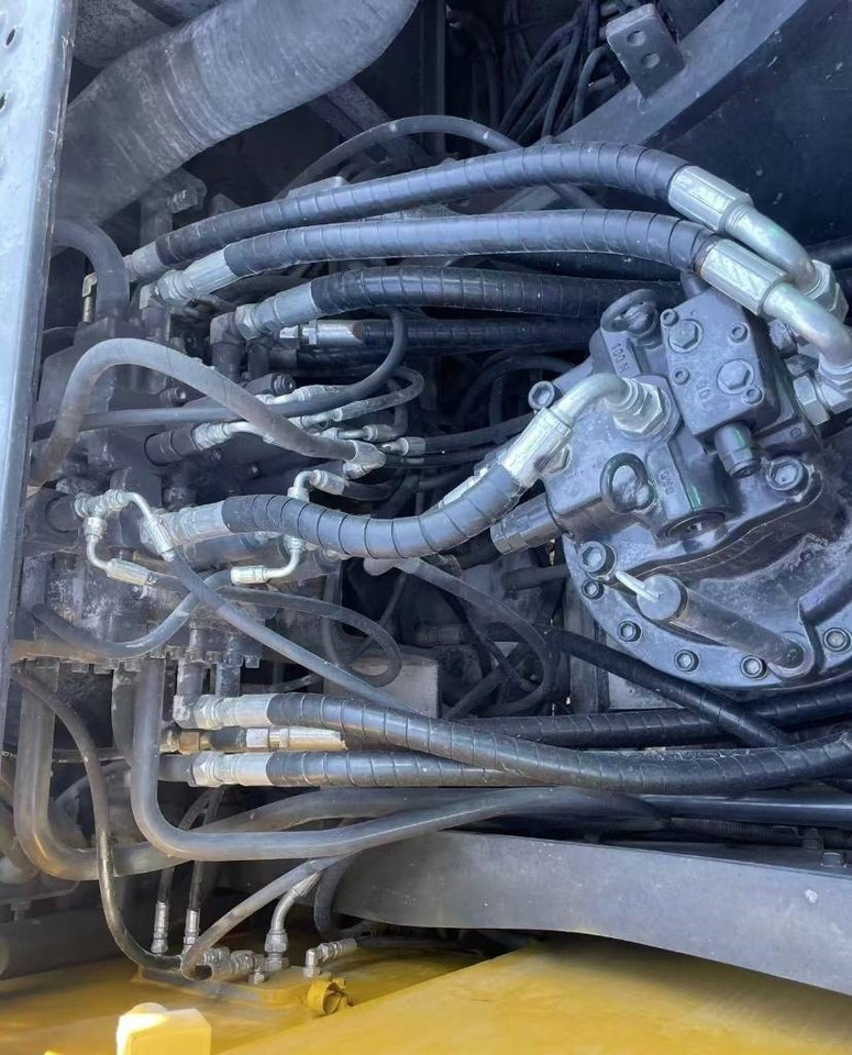 Volvo EC 240 B  - Telakaivukone: kuva Volvo EC 240 B  - Telakaivukone Volvo EC 240 B  - Telakaivukone: kuva Volvo EC 240 B  - Telakaivukone