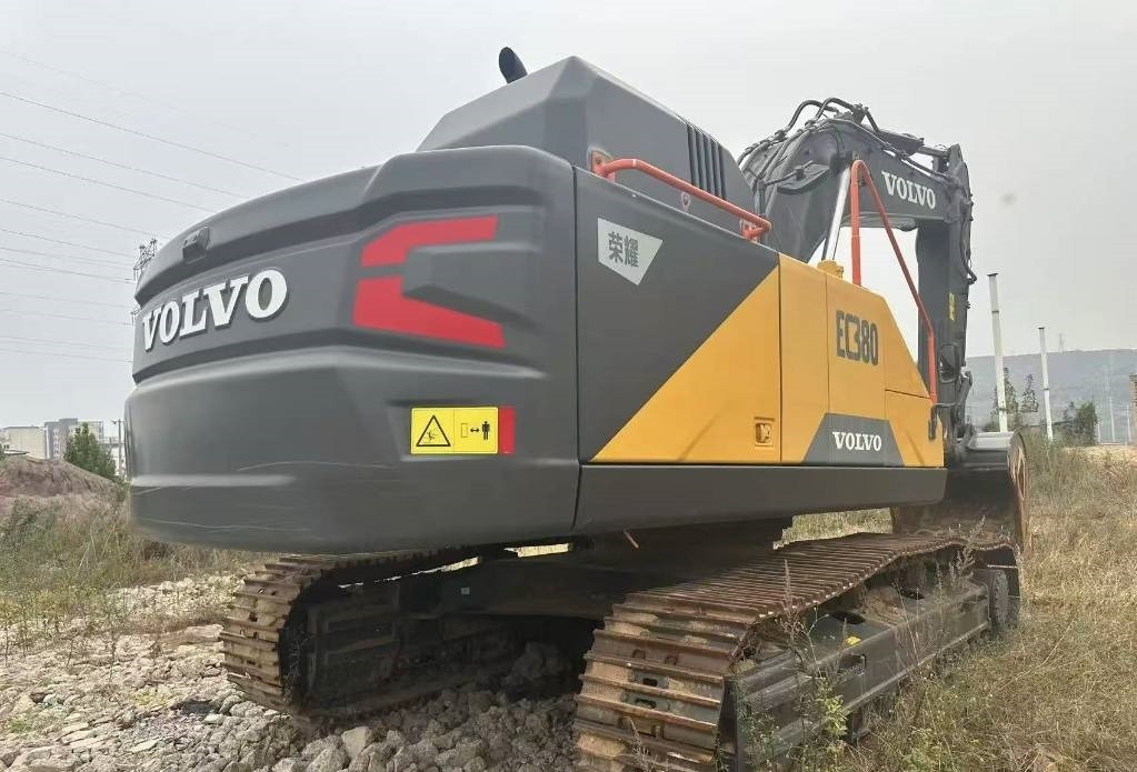 Volvo EC 380 - Telakaivukone: kuva Volvo EC 380 - Telakaivukone Volvo EC 380 - Telakaivukone: kuva Volvo EC 380 - Telakaivukone