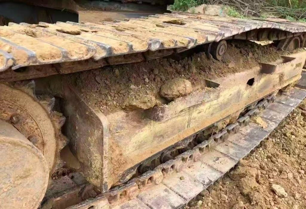 Volvo EC 80 D - Telakaivukone: kuva Volvo EC 80 D - Telakaivukone Volvo EC 80 D - Telakaivukone: kuva Volvo EC 80 D - Telakaivukone