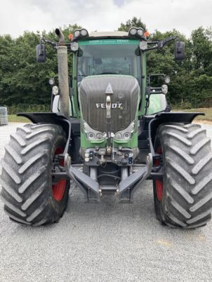 Fendt 824 VARIO SCR PROFI - Traktori: kuva Fendt 824 VARIO SCR PROFI - Traktori Fendt 824 VARIO SCR PROFI - Traktori: kuva Fendt 824 VARIO SCR PROFI - Traktori