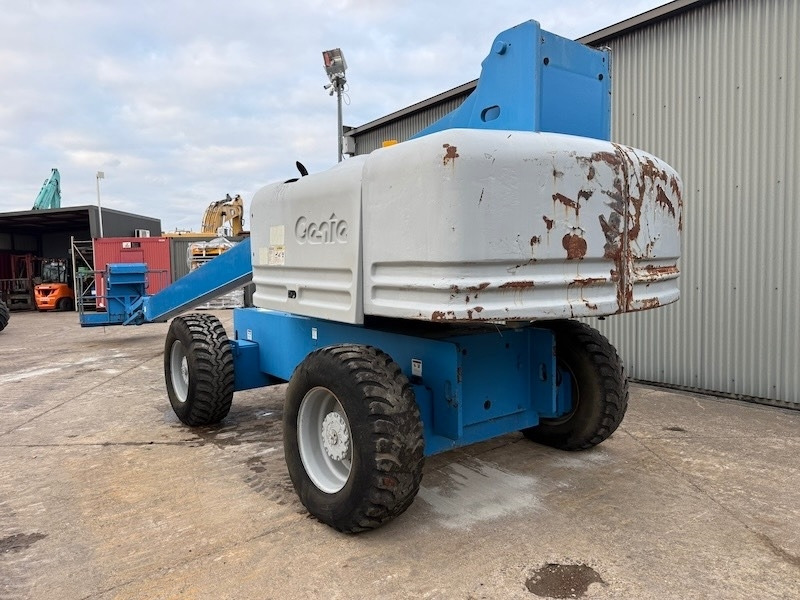 Genie S 85  - Kuukulkija: kuva Genie S 85  - Kuukulkija Genie S 85  - Kuukulkija: kuva Genie S 85  - Kuukulkija