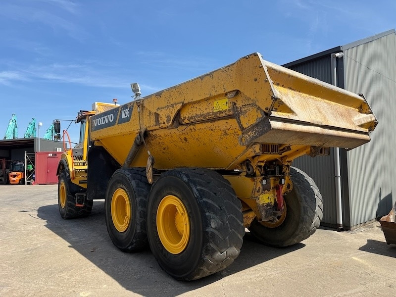 Volvo A 25 G - Nivelkippiauto: kuva Volvo A 25 G - Nivelkippiauto Volvo A 25 G - Nivelkippiauto: kuva Volvo A 25 G - Nivelkippiauto