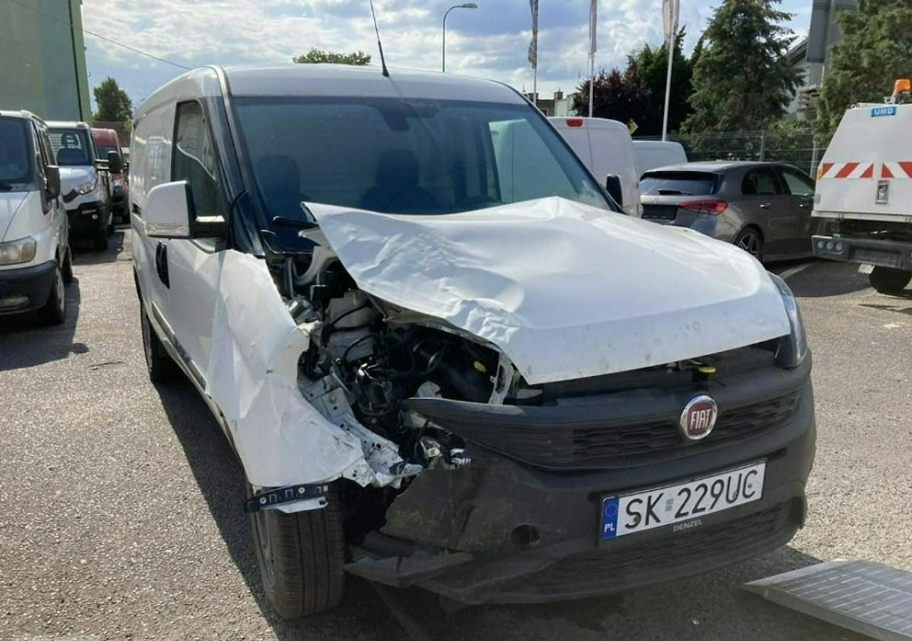 Fiat Doblo Fiat Doblo MAXI 1,6 jtd ECO Flex 105KM Klima 2021 Salon PL - Pakettiauto: kuva Fiat Doblo Fiat Doblo MAXI 1,6 jtd ECO Flex 105KM Klima 2021 Salon PL - Pakettiauto Fiat Doblo Fiat Doblo MAXI 1,6 jtd ECO Flex 105KM Klima 2021 Salon PL - Pakettiauto: kuva Fiat Doblo Fiat Doblo MAXI 1,6 jtd ECO Flex 105KM Klima 2021 Salon PL - Pakettiauto