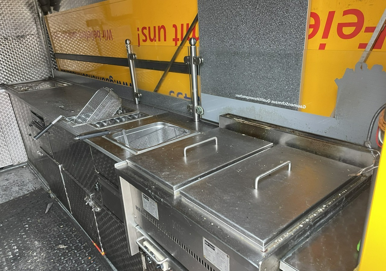 Fiat Ducato Ducato Autogrill Autosklep Foodtruck food truck Gastronomiczny 2018 - Myyntiauto: kuva Fiat Ducato Ducato Autogrill Autosklep Foodtruck food truck Gastronomiczny 2018 - Myyntiauto Fiat Ducato Ducato Autogrill Autosklep Foodtruck food truck Gastronomiczny 2018 - Myyntiauto: kuva Fiat Ducato Ducato Autogrill Autosklep Foodtruck food truck Gastronomiczny 2018 - Myyntiauto