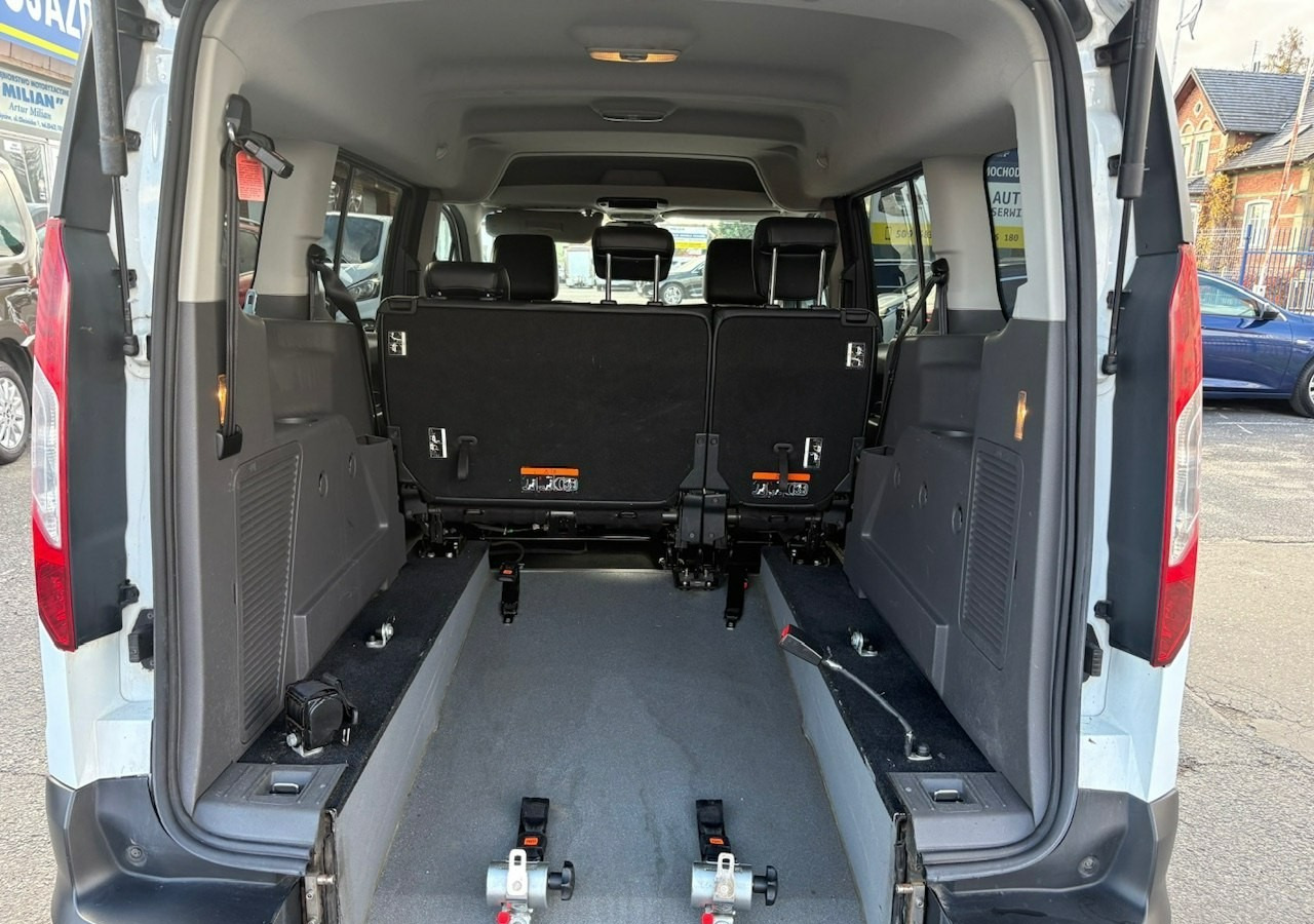 Ford Tourneo Connect II Connect dla niepełnosprawnych Rampa Inwalida PFRON 2021 1.5TDci Auto - Farmari: kuva Ford Tourneo Connect II Connect dla niepełnosprawnych Rampa Inwalida PFRON 2021 1.5TDci Auto - Farmari Ford Tourneo Connect II Connect dla niepełnosprawnych Rampa Inwalida PFRON 2021 1.5TDci Auto - Farmari: kuva Ford Tourneo Connect II Connect dla niepełnosprawnych Rampa Inwalida PFRON 2021 1.5TDci Auto - Farmari