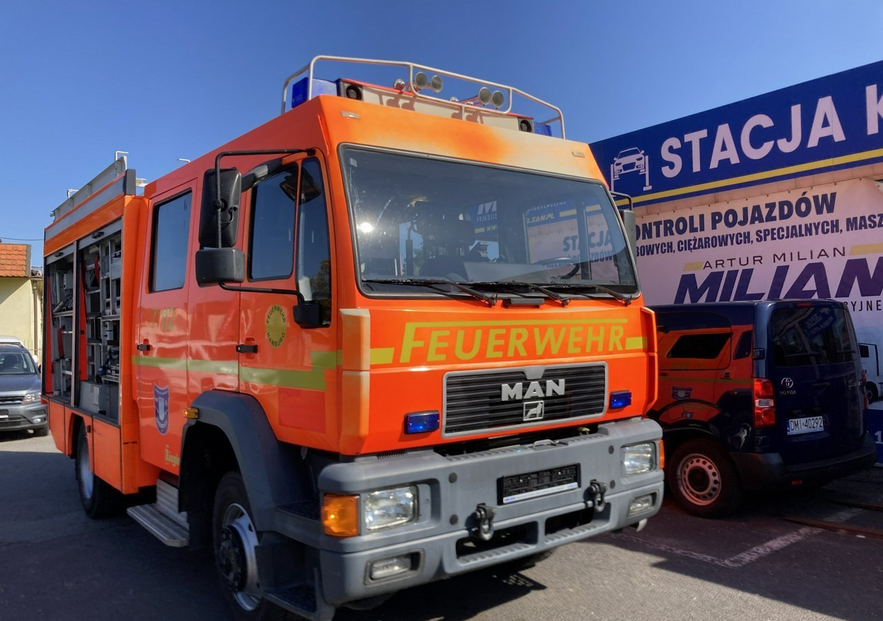 MAN MAN 15,250 Straż pożarna gaśnicza 9-osobowa 4X4 Wóz strażacki MAN 15,250 Straż pożarna gaśnicza 9-osobowa 4X4 Wóz strażacki - Paloauto: kuva MAN MAN 15,250 Straż pożarna gaśnicza 9-osobowa 4X4 Wóz strażacki MAN 15,250 Straż pożarna gaśnicza 9-osobowa 4X4 Wóz strażacki - Paloauto MAN MAN 15,250 Straż pożarna gaśnicza 9-osobowa 4X4 Wóz strażacki MAN 15,250 Straż pożarna gaśnicza 9-osobowa 4X4 Wóz strażacki - Paloauto: kuva MAN MAN 15,250 Straż pożarna gaśnicza 9-osobowa 4X4 Wóz strażacki MAN 15,250 Straż pożarna gaśnicza 9-osobowa 4X4 Wóz strażacki - Paloauto