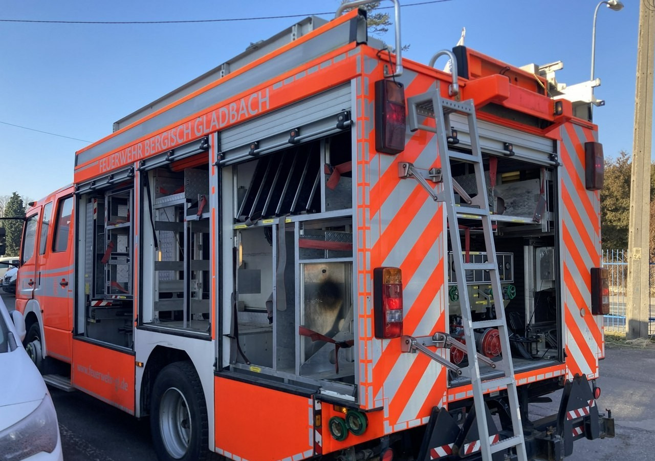 Mercedes-Benz Atego Atego15-280 Straż Pożarna Gaśnicza Ziegler 2020L wody 210L piany 20 - Paloauto: kuva Mercedes-Benz Atego Atego15-280 Straż Pożarna Gaśnicza Ziegler 2020L wody 210L piany 20 - Paloauto Mercedes-Benz Atego Atego15-280 Straż Pożarna Gaśnicza Ziegler 2020L wody 210L piany 20 - Paloauto: kuva Mercedes-Benz Atego Atego15-280 Straż Pożarna Gaśnicza Ziegler 2020L wody 210L piany 20 - Paloauto