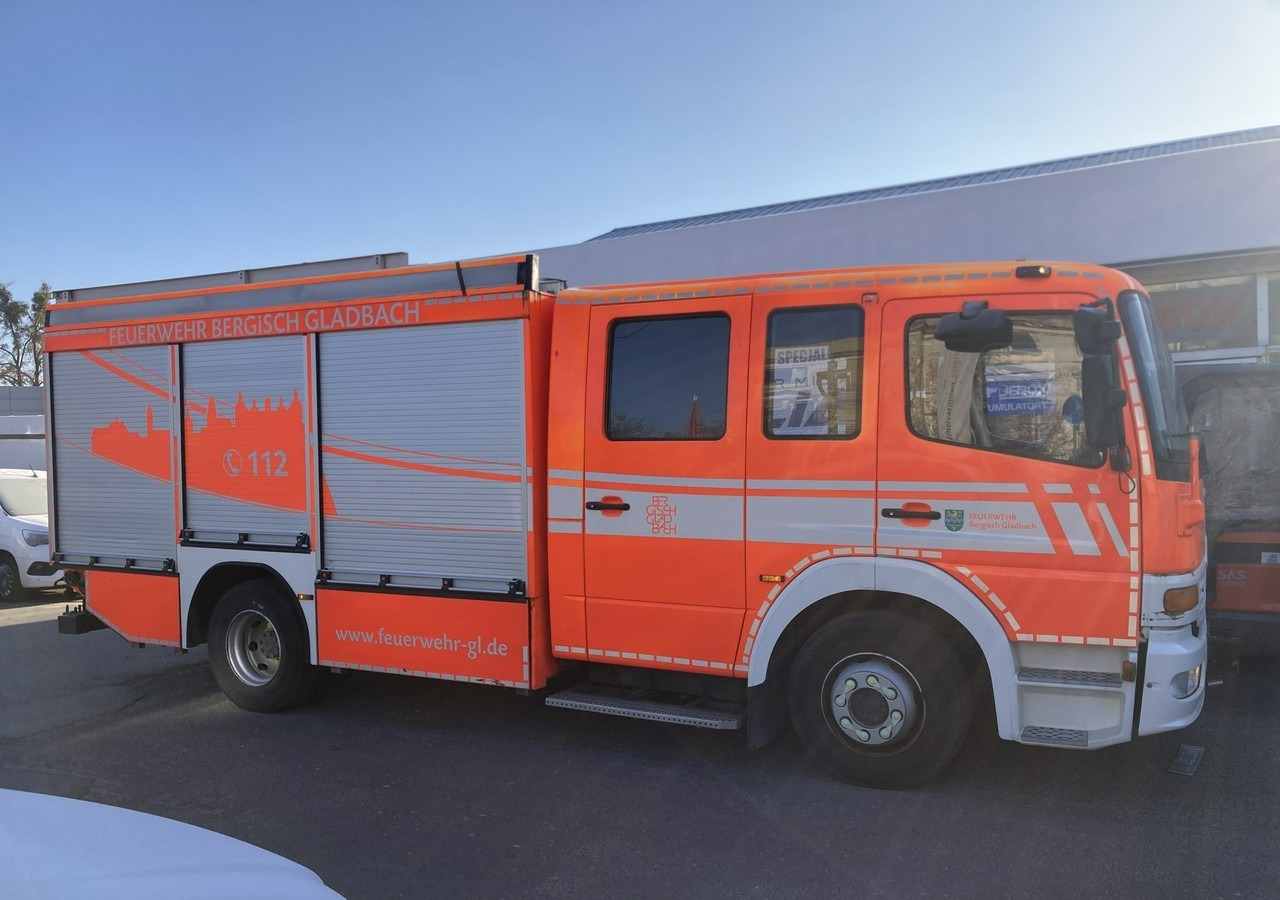 Leasing  Mercedes-Benz Atego Atego15-280 Straż Pożarna Gaśnicza Ziegler 2020L wody 210L piany 20 Mercedes-Benz Atego Atego15-280 Straż Pożarna Gaśnicza Ziegler 2020L wody 210L piany 20: kuva Leasing  Mercedes-Benz Atego Atego15-280 Straż Pożarna Gaśnicza Ziegler 2020L wody 210L piany 20 Mercedes-Benz Atego Atego15-280 Straż Pożarna Gaśnicza Ziegler 2020L wody 210L piany 20