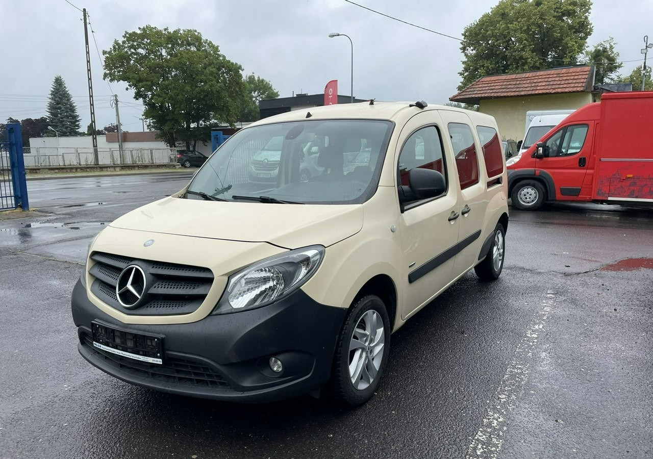 Mercedes-Benz Citan Citan Tourer Mercedes Citan 6-osob przewozu Niepełnosprawnych inwalida - Farmari: kuva Mercedes-Benz Citan Citan Tourer Mercedes Citan 6-osob przewozu Niepełnosprawnych inwalida - Farmari Mercedes-Benz Citan Citan Tourer Mercedes Citan 6-osob przewozu Niepełnosprawnych inwalida - Farmari: kuva Mercedes-Benz Citan Citan Tourer Mercedes Citan 6-osob przewozu Niepełnosprawnych inwalida - Farmari