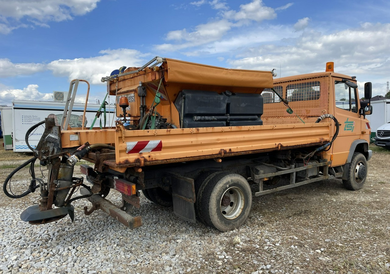 Mercedes-Benz Inny Mercedes-Benz Mercedes Vario 815 Wywrotka 4X4 2004 - Lumikone: kuva Mercedes-Benz Inny Mercedes-Benz Mercedes Vario 815 Wywrotka 4X4 2004 - Lumikone Mercedes-Benz Inny Mercedes-Benz Mercedes Vario 815 Wywrotka 4X4 2004 - Lumikone: kuva Mercedes-Benz Inny Mercedes-Benz Mercedes Vario 815 Wywrotka 4X4 2004 - Lumikone