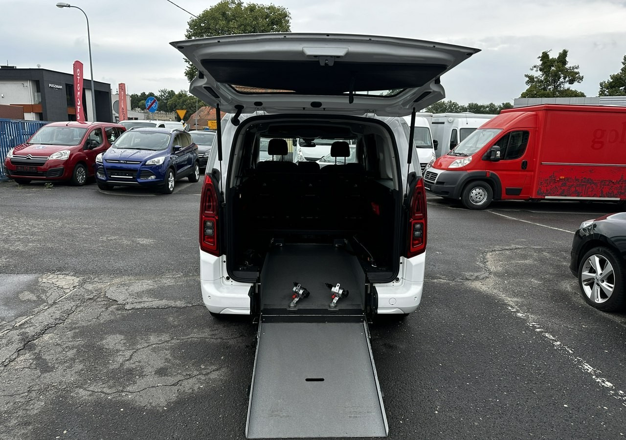 Opel Combo IV Combo Life Combo Długie Life dla Niepełnosprawnych Inwalida Rampa PFRON - Henkilöauto: kuva Opel Combo IV Combo Life Combo Długie Life dla Niepełnosprawnych Inwalida Rampa PFRON - Henkilöauto Opel Combo IV Combo Life Combo Długie Life dla Niepełnosprawnych Inwalida Rampa PFRON - Henkilöauto: kuva Opel Combo IV Combo Life Combo Długie Life dla Niepełnosprawnych Inwalida Rampa PFRON - Henkilöauto