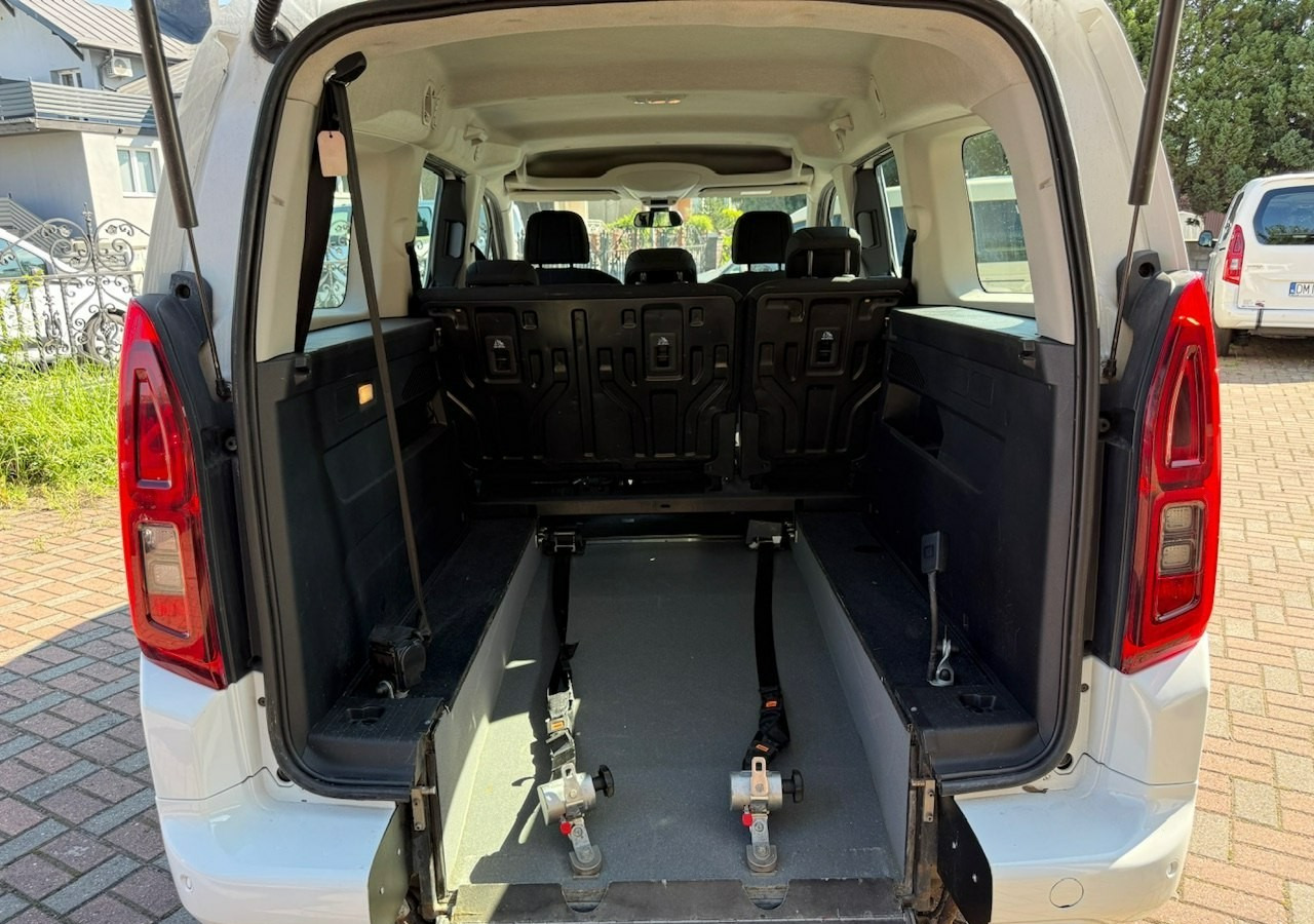 Opel Combo IV Combo Life Combo Life Maxi Niepełnosprawnych inwalida rampa PFRON Model - Henkilöauto: kuva Opel Combo IV Combo Life Combo Life Maxi Niepełnosprawnych inwalida rampa PFRON Model - Henkilöauto Opel Combo IV Combo Life Combo Life Maxi Niepełnosprawnych inwalida rampa PFRON Model - Henkilöauto: kuva Opel Combo IV Combo Life Combo Life Maxi Niepełnosprawnych inwalida rampa PFRON Model - Henkilöauto