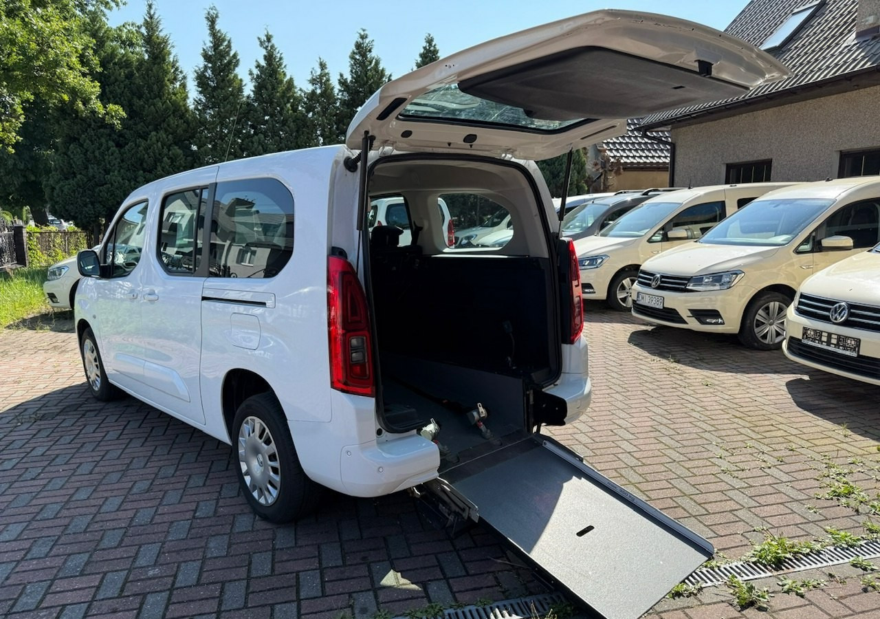 Opel Combo IV Combo Life Combo Life Maxi Niepełnosprawnych inwalida rampa PFRON Model - Henkilöauto: kuva Opel Combo IV Combo Life Combo Life Maxi Niepełnosprawnych inwalida rampa PFRON Model - Henkilöauto Opel Combo IV Combo Life Combo Life Maxi Niepełnosprawnych inwalida rampa PFRON Model - Henkilöauto: kuva Opel Combo IV Combo Life Combo Life Maxi Niepełnosprawnych inwalida rampa PFRON Model - Henkilöauto