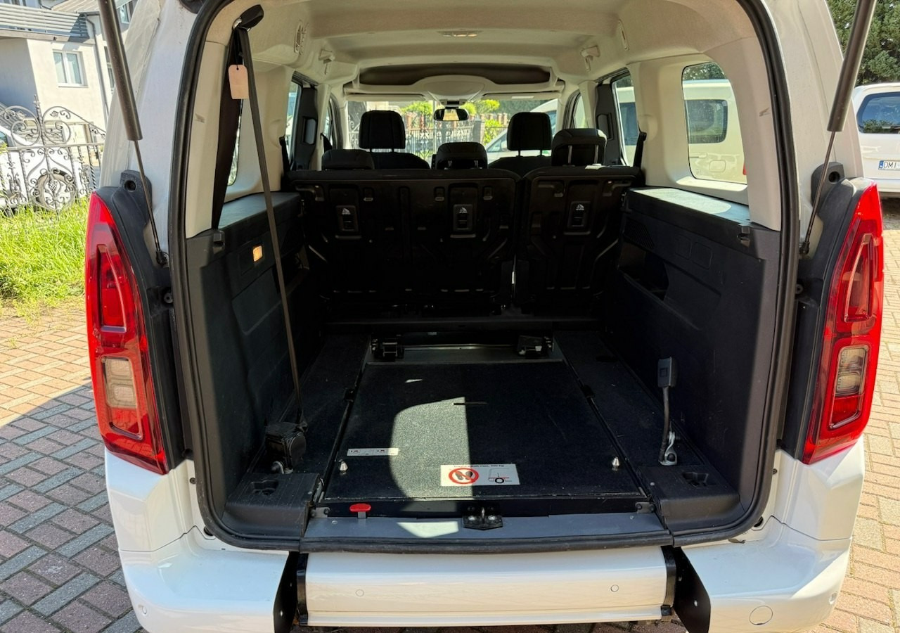Opel Combo IV Combo Life Combo Life Maxi Niepełnosprawnych inwalida rampa PFRON Model - Henkilöauto: kuva Opel Combo IV Combo Life Combo Life Maxi Niepełnosprawnych inwalida rampa PFRON Model - Henkilöauto Opel Combo IV Combo Life Combo Life Maxi Niepełnosprawnych inwalida rampa PFRON Model - Henkilöauto: kuva Opel Combo IV Combo Life Combo Life Maxi Niepełnosprawnych inwalida rampa PFRON Model - Henkilöauto