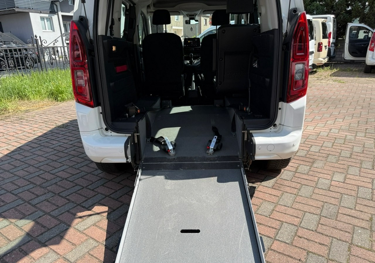 Opel Combo IV Combo Life Combo do przewozu Niepełnosprawnych inwalida rampa Model 2021 - Henkilöauto: kuva Opel Combo IV Combo Life Combo do przewozu Niepełnosprawnych inwalida rampa Model 2021 - Henkilöauto Opel Combo IV Combo Life Combo do przewozu Niepełnosprawnych inwalida rampa Model 2021 - Henkilöauto: kuva Opel Combo IV Combo Life Combo do przewozu Niepełnosprawnych inwalida rampa Model 2021 - Henkilöauto