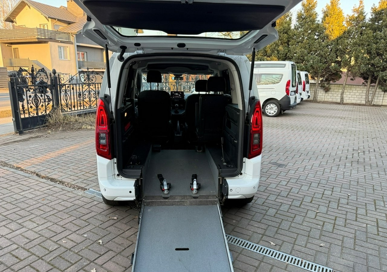 Opel Combo IV Combo Life Combo do przewozu Niepełnosprawnych inwalida rampa Model 2021 - Henkilöauto: kuva Opel Combo IV Combo Life Combo do przewozu Niepełnosprawnych inwalida rampa Model 2021 - Henkilöauto Opel Combo IV Combo Life Combo do przewozu Niepełnosprawnych inwalida rampa Model 2021 - Henkilöauto: kuva Opel Combo IV Combo Life Combo do przewozu Niepełnosprawnych inwalida rampa Model 2021 - Henkilöauto