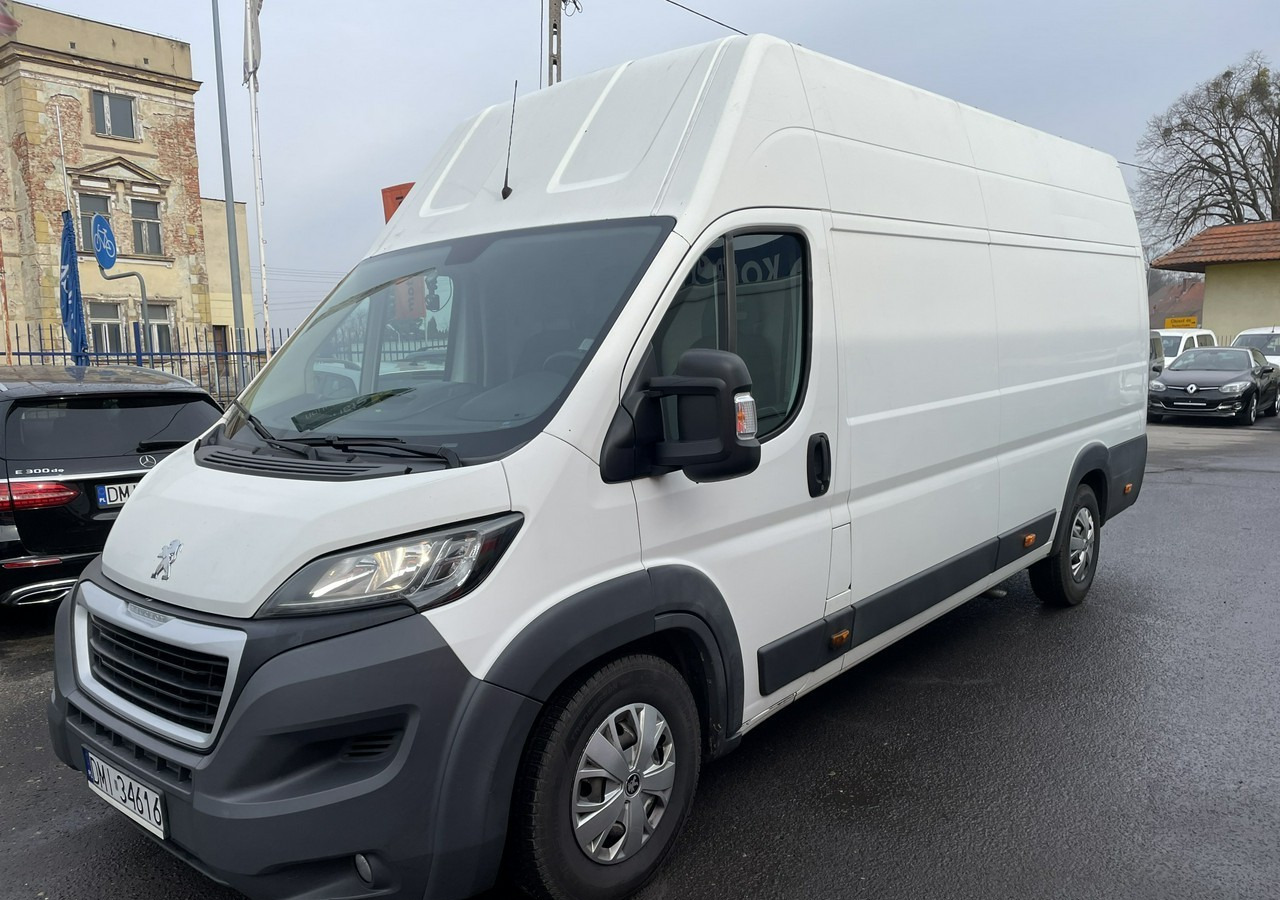 Peugeot Boxer Boxer 163KM MEGA MAX 2x podwyższany Klima Salon PL 2017 - Pakettiauto: kuva Peugeot Boxer Boxer 163KM MEGA MAX 2x podwyższany Klima Salon PL 2017 - Pakettiauto Peugeot Boxer Boxer 163KM MEGA MAX 2x podwyższany Klima Salon PL 2017 - Pakettiauto: kuva Peugeot Boxer Boxer 163KM MEGA MAX 2x podwyższany Klima Salon PL 2017 - Pakettiauto