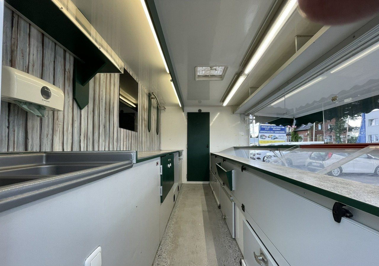 Renault Master Autosklep Gastronomiczny Food Truck Foodtruck sklep W-zasil 2015 - Myyntiauto: kuva Renault Master Autosklep Gastronomiczny Food Truck Foodtruck sklep W-zasil 2015 - Myyntiauto Renault Master Autosklep Gastronomiczny Food Truck Foodtruck sklep W-zasil 2015 - Myyntiauto: kuva Renault Master Autosklep Gastronomiczny Food Truck Foodtruck sklep W-zasil 2015 - Myyntiauto