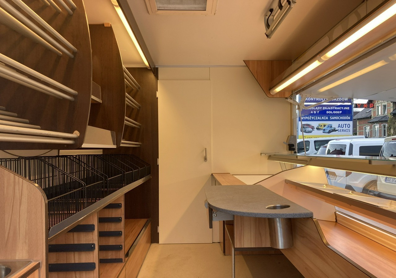 Renault Master Autosklep pie sklep Bar Gastronomiczny Food Truck Foodtruck Borco 20 - Myyntiauto: kuva  Renault Master Autosklep pie sklep Bar Gastronomiczny Food Truck Foodtruck Borco 20 - Myyntiauto Renault Master Autosklep pie sklep Bar Gastronomiczny Food Truck Foodtruck Borco 20 - Myyntiauto: kuva  Renault Master Autosklep pie sklep Bar Gastronomiczny Food Truck Foodtruck Borco 20 - Myyntiauto