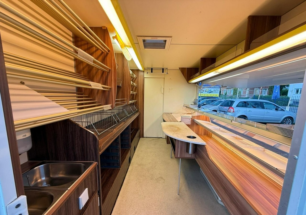Renault Master Autosklep pieczyw Sklep Gastronomiczny Food Truck Foodtruck BORCO 20 - Myyntiauto: kuva Renault Master Autosklep pieczyw Sklep Gastronomiczny Food Truck Foodtruck BORCO 20 - Myyntiauto Renault Master Autosklep pieczyw Sklep Gastronomiczny Food Truck Foodtruck BORCO 20 - Myyntiauto: kuva Renault Master Autosklep pieczyw Sklep Gastronomiczny Food Truck Foodtruck BORCO 20 - Myyntiauto