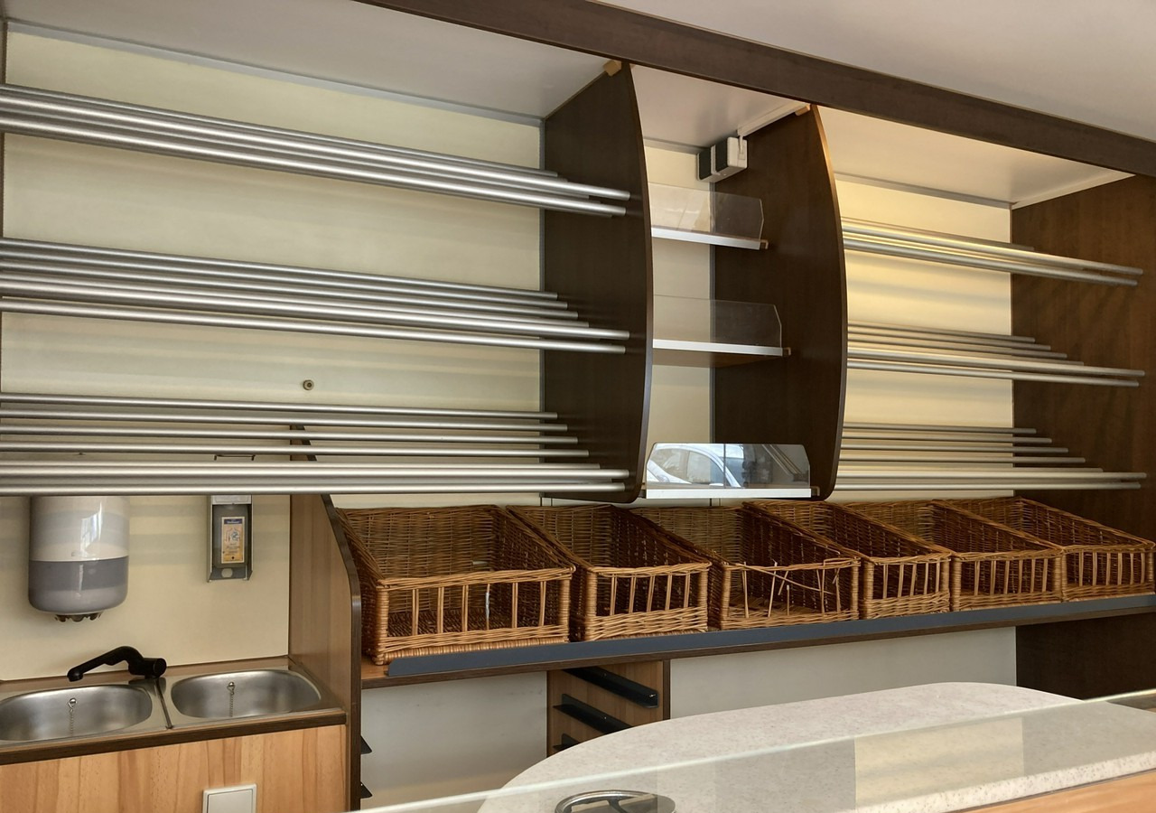 Renault Master Autosklep sklep bar Gastronomiczny Food Truck Foodtruck Borco 2012 - Myyntiauto: kuva  Renault Master Autosklep sklep bar Gastronomiczny Food Truck Foodtruck Borco 2012 - Myyntiauto Renault Master Autosklep sklep bar Gastronomiczny Food Truck Foodtruck Borco 2012 - Myyntiauto: kuva  Renault Master Autosklep sklep bar Gastronomiczny Food Truck Foodtruck Borco 2012 - Myyntiauto