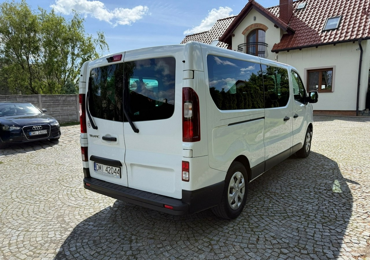 Renault Trafic III 2.0dci 110KM L2H1 LONG 9-osobowy 2xKlima Navi Kamera 2022 - Henkilöauto: kuva Renault Trafic III 2.0dci 110KM L2H1 LONG 9-osobowy 2xKlima Navi Kamera 2022 - Henkilöauto Renault Trafic III 2.0dci 110KM L2H1 LONG 9-osobowy 2xKlima Navi Kamera 2022 - Henkilöauto: kuva Renault Trafic III 2.0dci 110KM L2H1 LONG 9-osobowy 2xKlima Navi Kamera 2022 - Henkilöauto