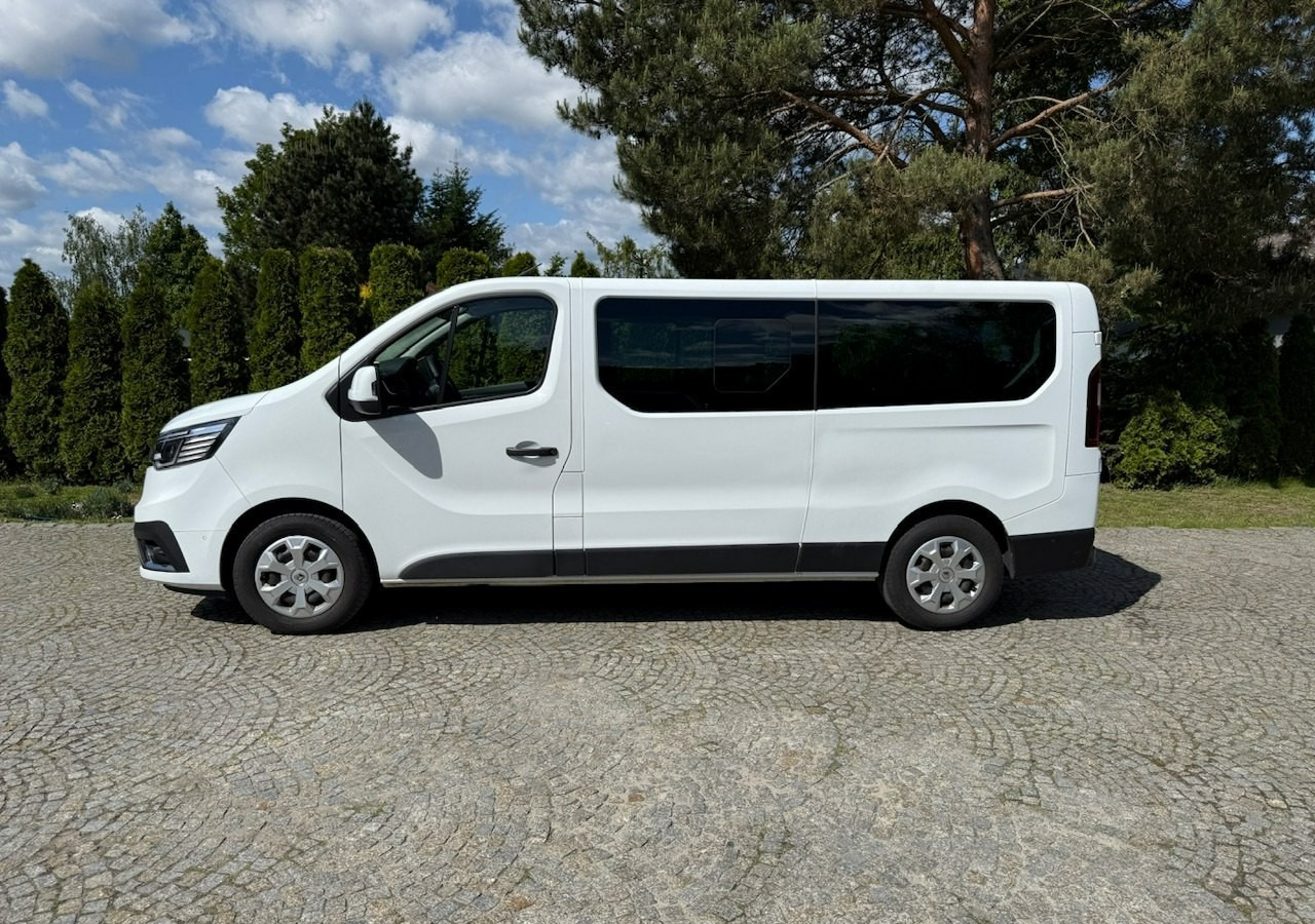 Renault Trafic III 2.0dci 110KM L2H1 LONG 9-osobowy 2xKlima Navi Kamera 2022 - Henkilöauto: kuva Renault Trafic III 2.0dci 110KM L2H1 LONG 9-osobowy 2xKlima Navi Kamera 2022 - Henkilöauto Renault Trafic III 2.0dci 110KM L2H1 LONG 9-osobowy 2xKlima Navi Kamera 2022 - Henkilöauto: kuva Renault Trafic III 2.0dci 110KM L2H1 LONG 9-osobowy 2xKlima Navi Kamera 2022 - Henkilöauto