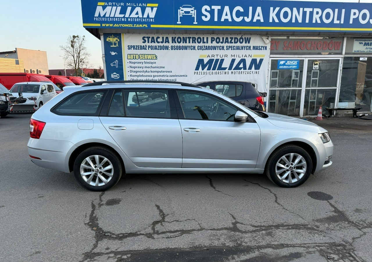 Skoda Octavia III Skoda Octavia 4X4 LIFT 2.0 TDI 150KM DSG 2018 Bezwypadkowa FV23% - Henkilöauto: kuva Skoda Octavia III Skoda Octavia 4X4 LIFT 2.0 TDI 150KM DSG 2018 Bezwypadkowa FV23% - Henkilöauto Skoda Octavia III Skoda Octavia 4X4 LIFT 2.0 TDI 150KM DSG 2018 Bezwypadkowa FV23% - Henkilöauto: kuva Skoda Octavia III Skoda Octavia 4X4 LIFT 2.0 TDI 150KM DSG 2018 Bezwypadkowa FV23% - Henkilöauto