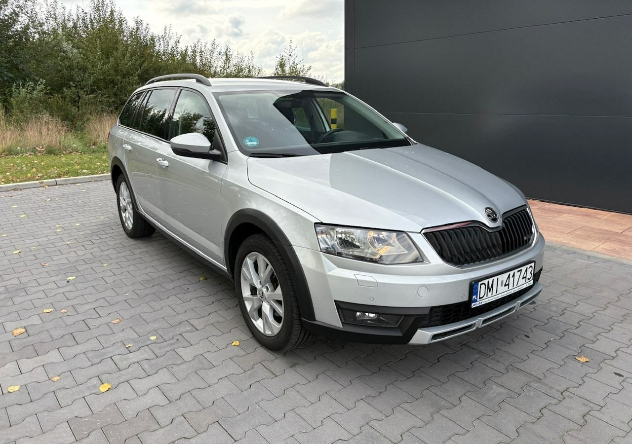Skoda Octavia III Skoda Octavia 4X4 Scout 2.0 TDI -150KM Model 2017 Bezwypadkowa FV 23 - Henkilöauto: kuva Skoda Octavia III Skoda Octavia 4X4 Scout 2.0 TDI -150KM Model 2017 Bezwypadkowa FV 23 - Henkilöauto Skoda Octavia III Skoda Octavia 4X4 Scout 2.0 TDI -150KM Model 2017 Bezwypadkowa FV 23 - Henkilöauto: kuva Skoda Octavia III Skoda Octavia 4X4 Scout 2.0 TDI -150KM Model 2017 Bezwypadkowa FV 23 - Henkilöauto