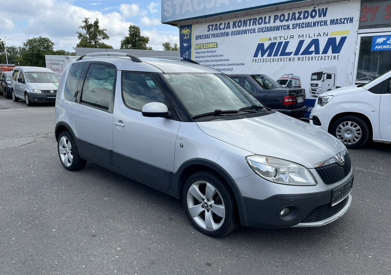 Skoda Roomster I Roomster Scout 1.6-16V Klima 2012 - Henkilöauto: kuva Skoda Roomster I Roomster Scout 1.6-16V Klima 2012 - Henkilöauto Skoda Roomster I Roomster Scout 1.6-16V Klima 2012 - Henkilöauto: kuva Skoda Roomster I Roomster Scout 1.6-16V Klima 2012 - Henkilöauto