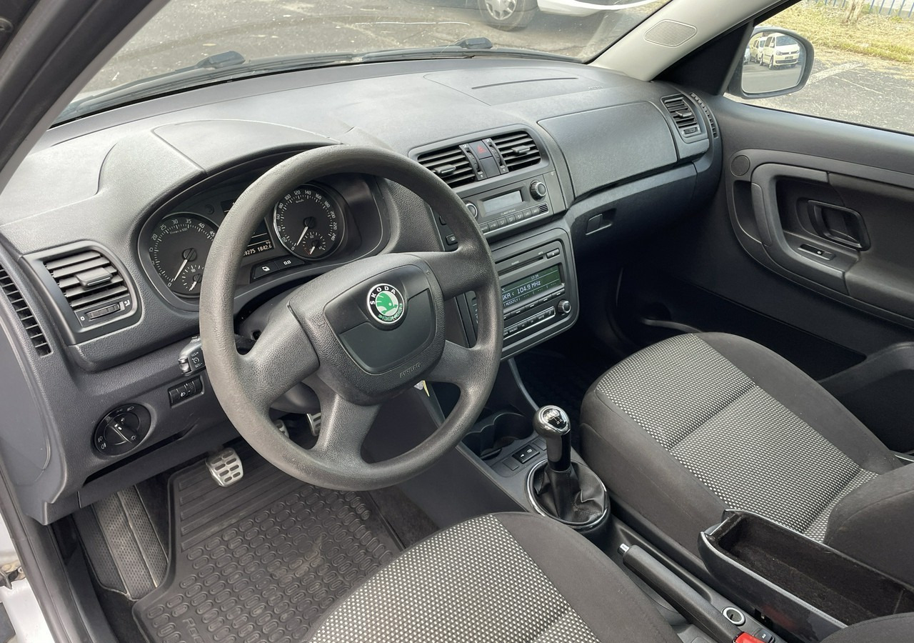 Skoda Roomster I Roomster Scout 1.6-16V Klima 2012 - Henkilöauto: kuva Skoda Roomster I Roomster Scout 1.6-16V Klima 2012 - Henkilöauto Skoda Roomster I Roomster Scout 1.6-16V Klima 2012 - Henkilöauto: kuva Skoda Roomster I Roomster Scout 1.6-16V Klima 2012 - Henkilöauto