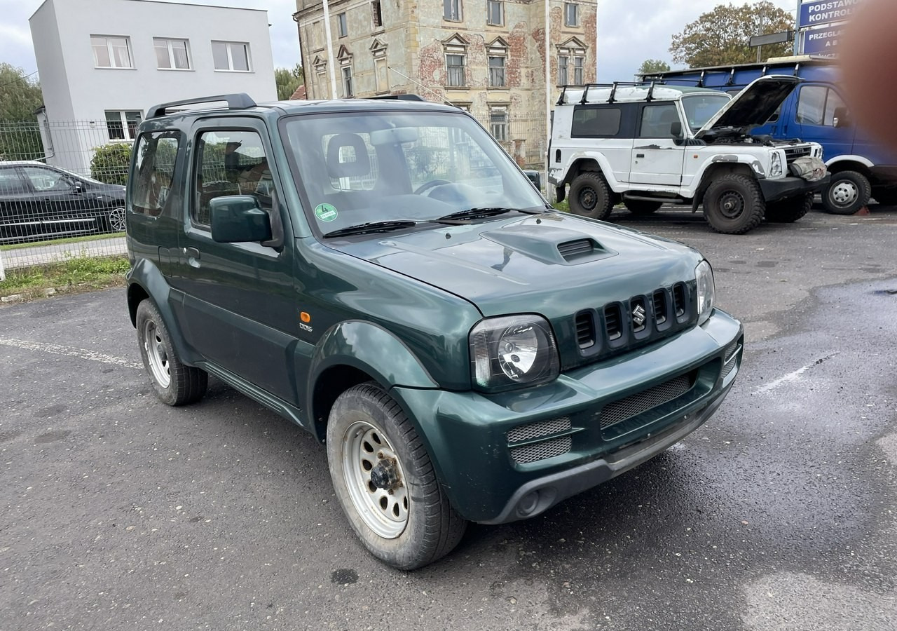 Suzuki Jimny Suzuki Jimny 1.5 Diesel 4X4 - Maasturi/ Katumaasturi: kuva Suzuki Jimny Suzuki Jimny 1.5 Diesel 4X4 - Maasturi/ Katumaasturi Suzuki Jimny Suzuki Jimny 1.5 Diesel 4X4 - Maasturi/ Katumaasturi: kuva Suzuki Jimny Suzuki Jimny 1.5 Diesel 4X4 - Maasturi/ Katumaasturi