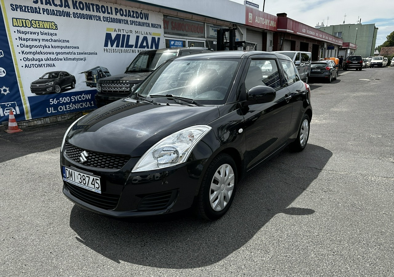 Suzuki Swift V Suzuki Swift 1.2-94KM Klima Model 2012 - Viistoperä: kuva Suzuki Swift V Suzuki Swift 1.2-94KM Klima Model 2012 - Viistoperä Suzuki Swift V Suzuki Swift 1.2-94KM Klima Model 2012 - Viistoperä: kuva Suzuki Swift V Suzuki Swift 1.2-94KM Klima Model 2012 - Viistoperä