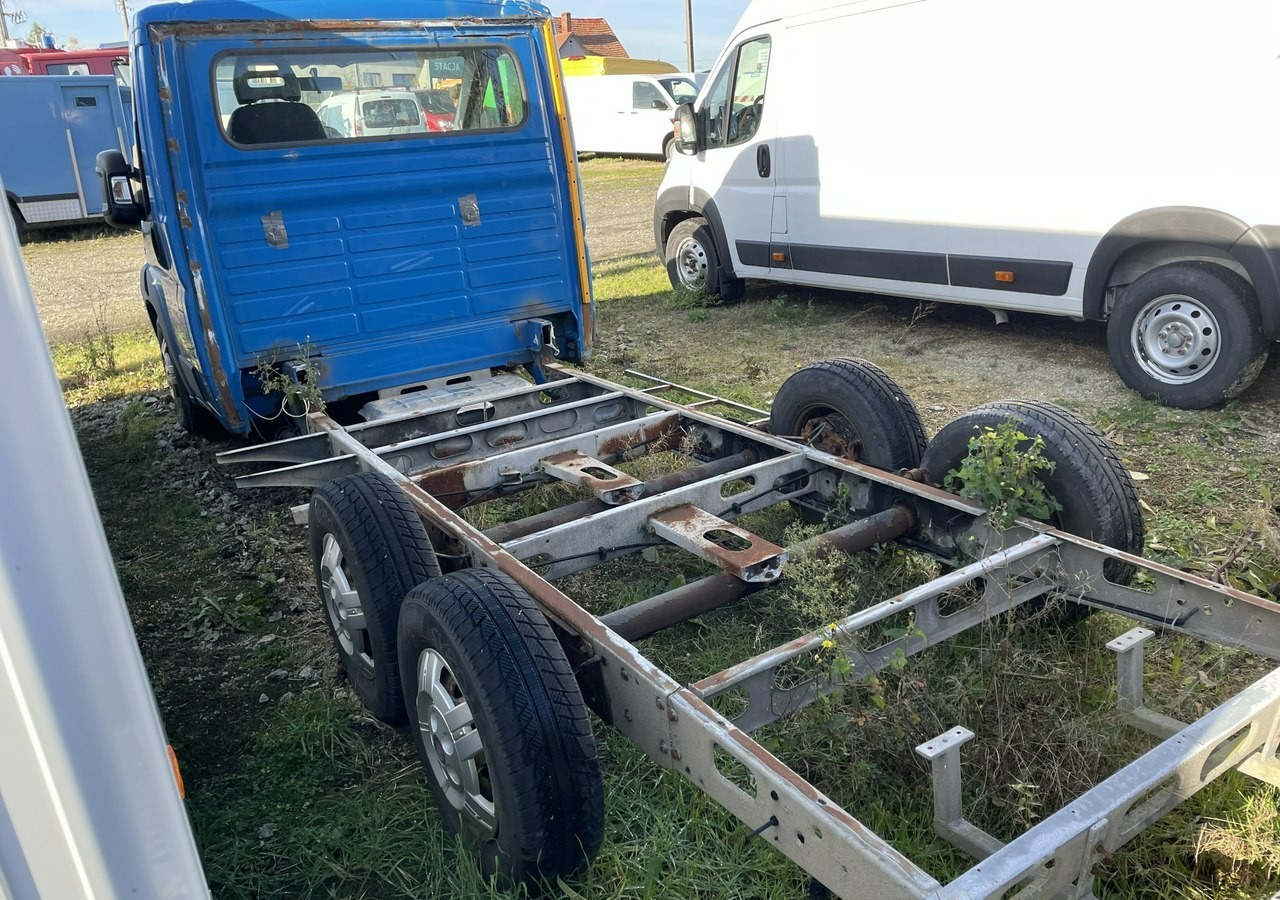 Fiat Ducato Ducato 3.0-160KM Rama pod zabudowę 2009 - Tavara-auto: kuva Fiat Ducato Ducato 3.0-160KM Rama pod zabudowę 2009 - Tavara-auto Fiat Ducato Ducato 3.0-160KM Rama pod zabudowę 2009 - Tavara-auto: kuva Fiat Ducato Ducato 3.0-160KM Rama pod zabudowę 2009 - Tavara-auto