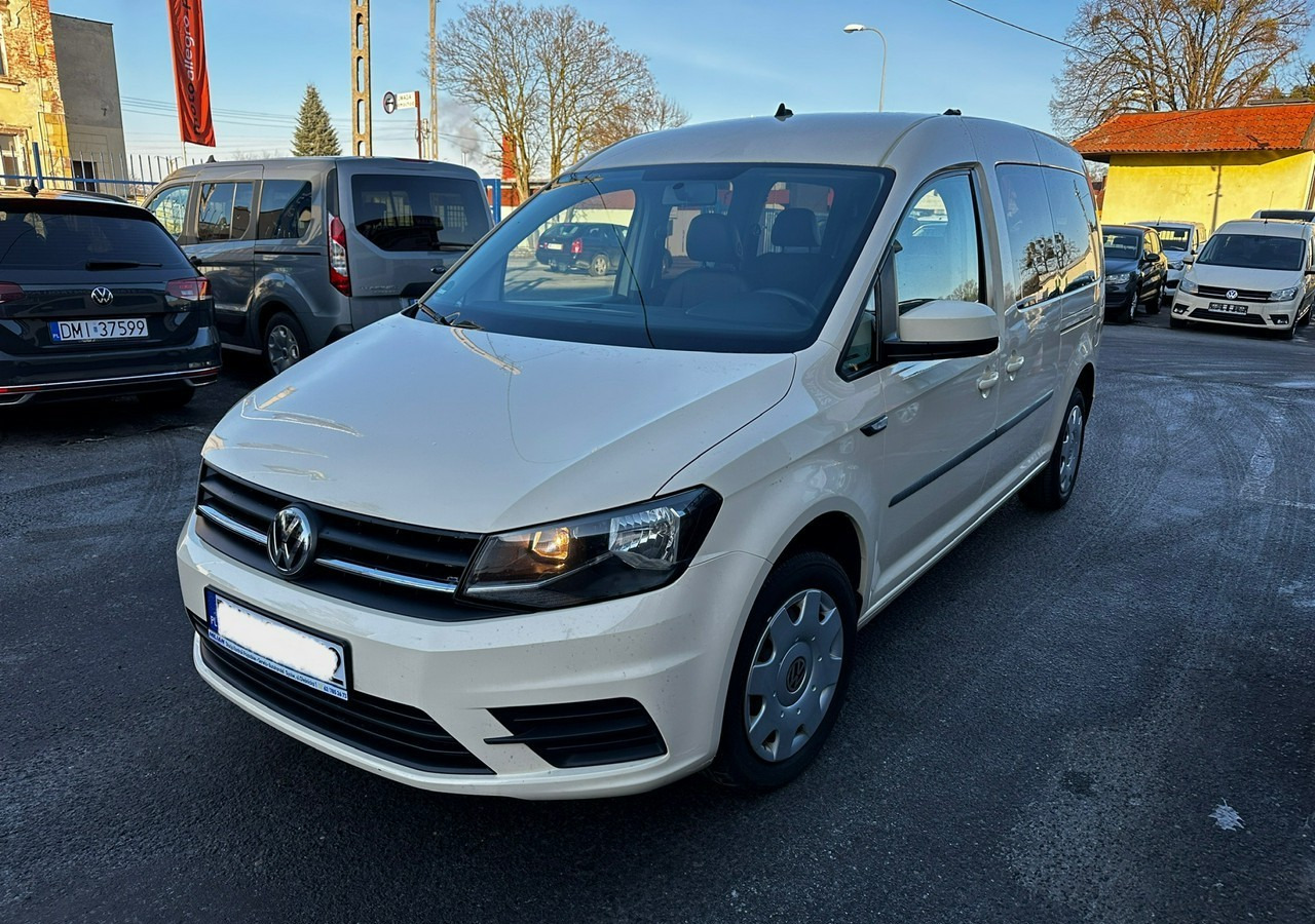 Volkswagen Caddy III Caddy 2.0 TDI Maxi 7-osobowy Model 2019 - Henkilöauto: kuva Volkswagen Caddy III Caddy 2.0 TDI Maxi 7-osobowy Model 2019 - Henkilöauto Volkswagen Caddy III Caddy 2.0 TDI Maxi 7-osobowy Model 2019 - Henkilöauto: kuva Volkswagen Caddy III Caddy 2.0 TDI Maxi 7-osobowy Model 2019 - Henkilöauto