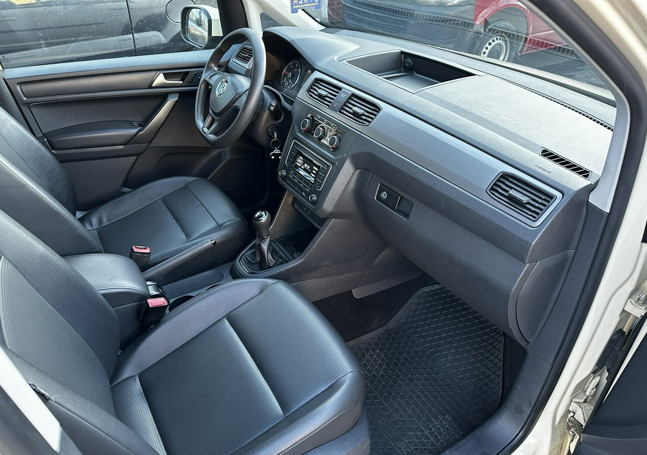 Volkswagen Caddy III Caddy 2.0 TDI Maxi 7-osobowy Model 2019 - Henkilöauto: kuva Volkswagen Caddy III Caddy 2.0 TDI Maxi 7-osobowy Model 2019 - Henkilöauto Volkswagen Caddy III Caddy 2.0 TDI Maxi 7-osobowy Model 2019 - Henkilöauto: kuva Volkswagen Caddy III Caddy 2.0 TDI Maxi 7-osobowy Model 2019 - Henkilöauto