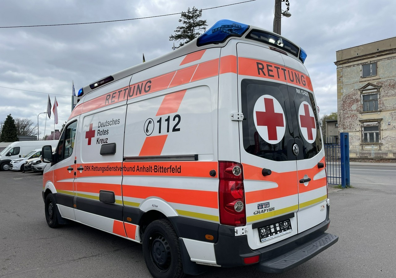 Volkswagen Crafter Crafter 2.0-163KM Karetka Ambulans Wyposażony Model 2016 - Ambulanssi: kuva Volkswagen Crafter Crafter 2.0-163KM Karetka Ambulans Wyposażony Model 2016 - Ambulanssi Volkswagen Crafter Crafter 2.0-163KM Karetka Ambulans Wyposażony Model 2016 - Ambulanssi: kuva Volkswagen Crafter Crafter 2.0-163KM Karetka Ambulans Wyposażony Model 2016 - Ambulanssi