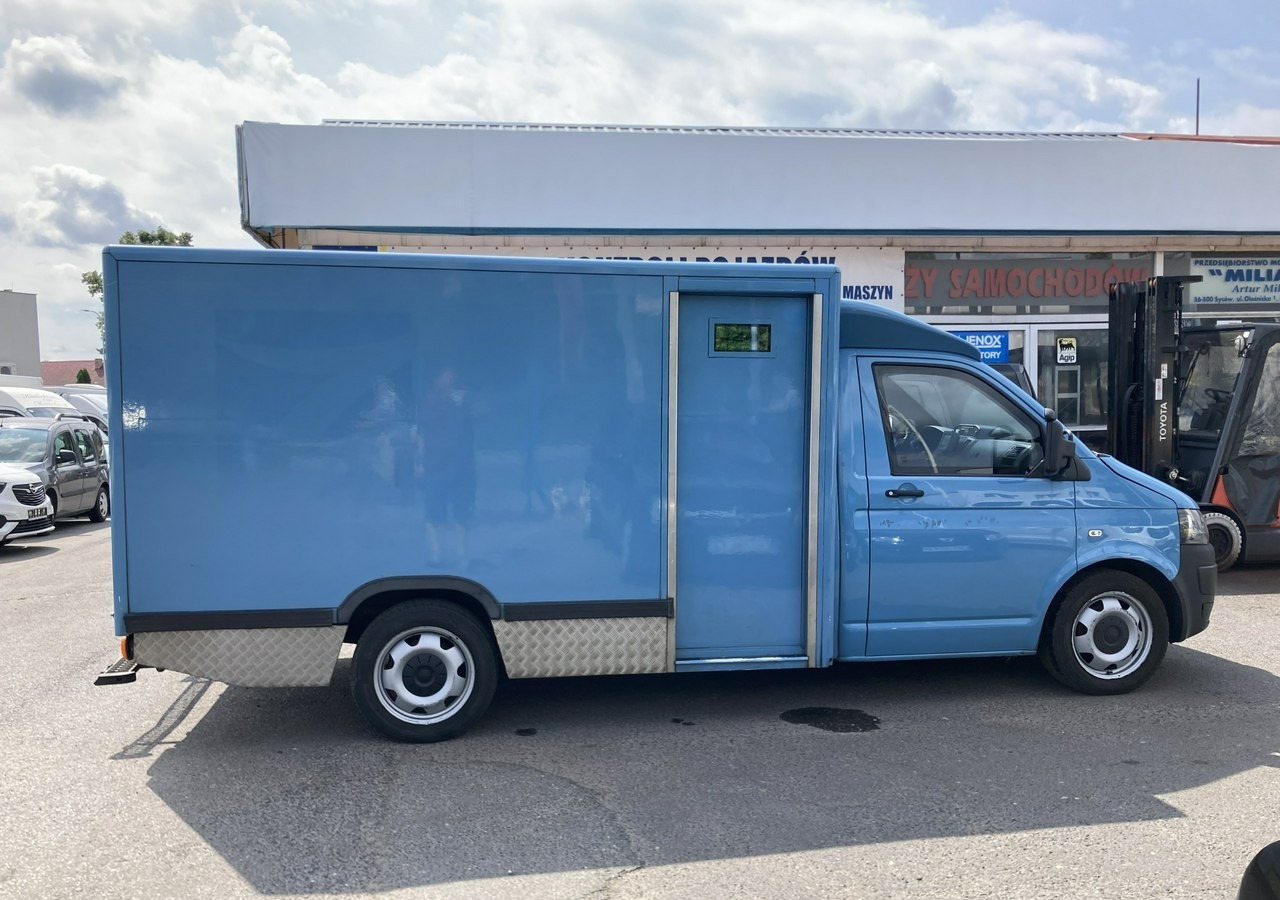 Volkswagen Transporter Trasporter T5 Bankowóz kuloodporny opanceżony Model 2015 - Kassankerääjän auto: kuva Volkswagen Transporter Trasporter T5 Bankowóz kuloodporny opanceżony Model 2015 - Kassankerääjän auto Volkswagen Transporter Trasporter T5 Bankowóz kuloodporny opanceżony Model 2015 - Kassankerääjän auto: kuva Volkswagen Transporter Trasporter T5 Bankowóz kuloodporny opanceżony Model 2015 - Kassankerääjän auto