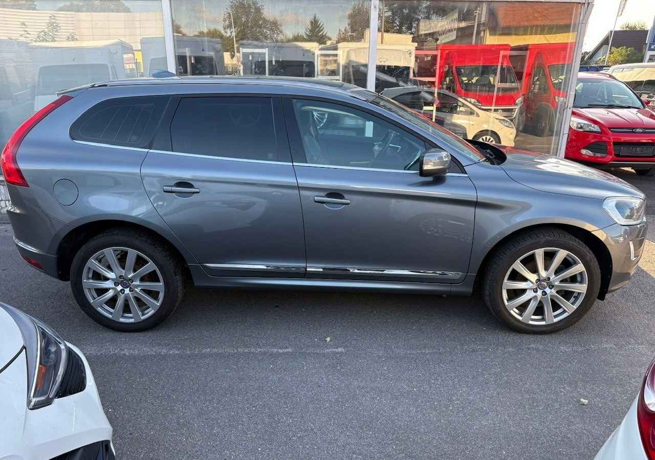 Volvo XC60 I Volvo XC 60 2,4 D4 AWD 190KM Summum Navi Panorama Skóry Kamera 2017 - Maasturi/ Katumaasturi: kuva Volvo XC60 I Volvo XC 60 2,4 D4 AWD 190KM Summum Navi Panorama Skóry Kamera 2017 - Maasturi/ Katumaasturi Volvo XC60 I Volvo XC 60 2,4 D4 AWD 190KM Summum Navi Panorama Skóry Kamera 2017 - Maasturi/ Katumaasturi: kuva Volvo XC60 I Volvo XC 60 2,4 D4 AWD 190KM Summum Navi Panorama Skóry Kamera 2017 - Maasturi/ Katumaasturi